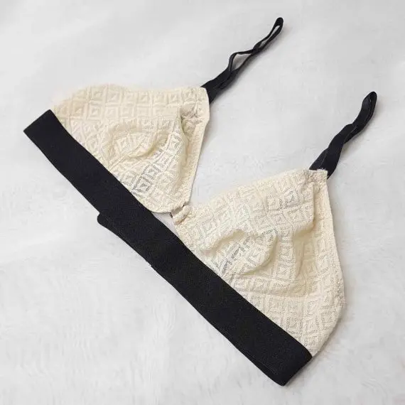 Soutien-gorge Valisère Spot Vibrant - Taille 85E (EU70E / UK32DD) - Tulle Brodé Noir/nude - Neuf Avec étiquettes